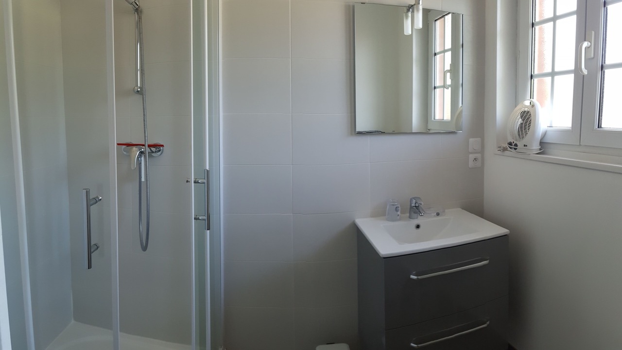 Photo of Bathroom in Saint-Josse