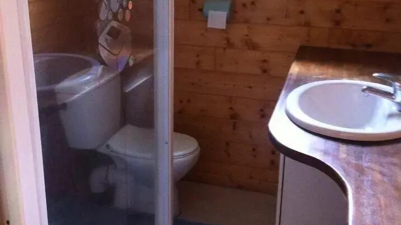 Photo of Bathroom in Licques