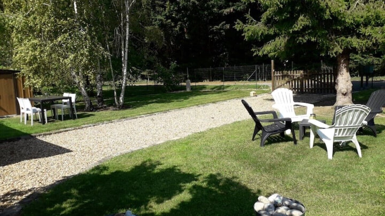 Photo of Outdoor in Ladon
