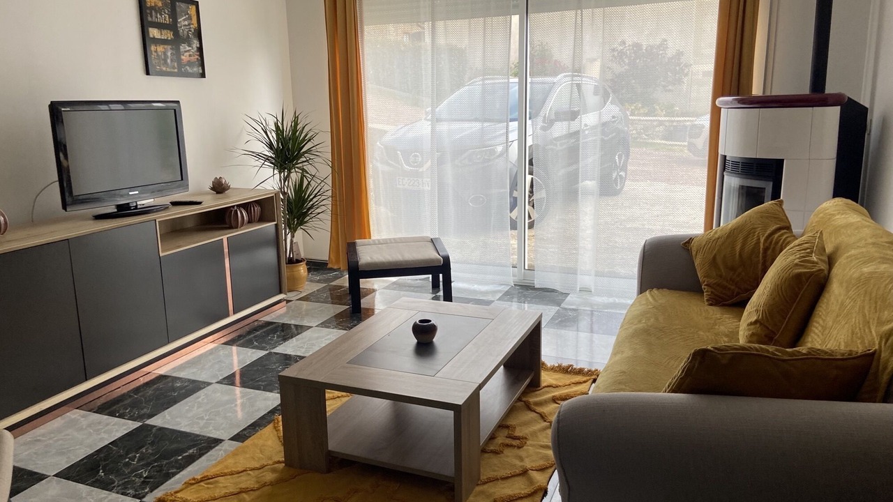 Photo of Livingroom in Saint-Remy-Sur-Durolle