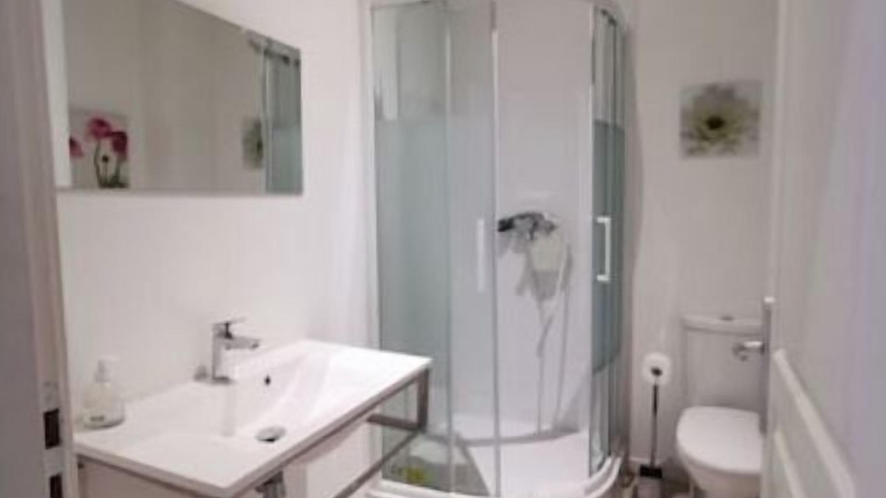 Photo of Bathroom in Nielles-les-Blequin