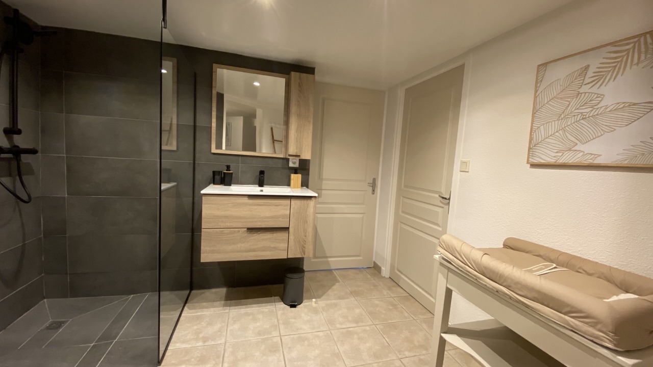 Photo of Bathroom in Grignan