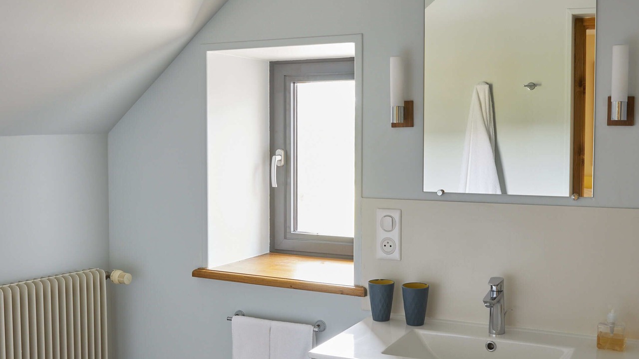 Photo of Bathroom in Doudeville