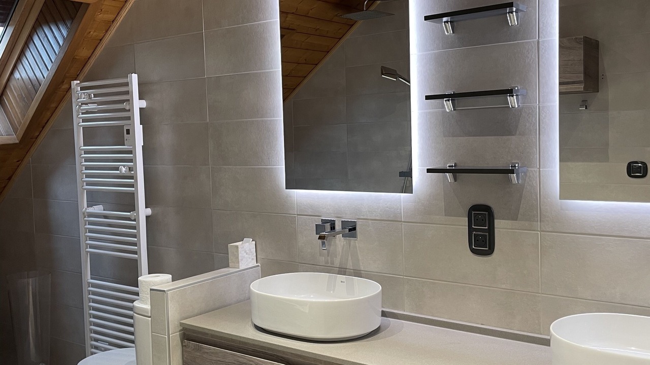 Photo of Bathroom in Charcier