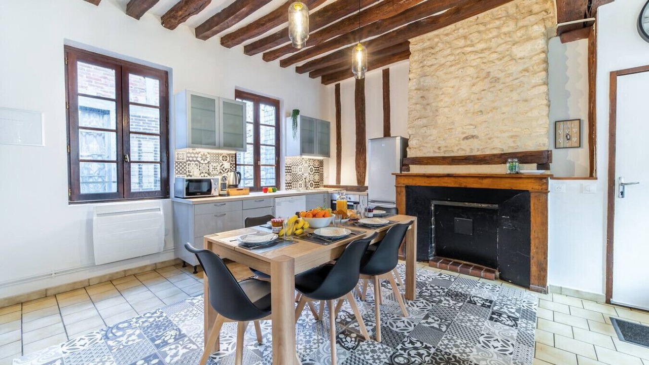 Photo of Kitchen in Joigny