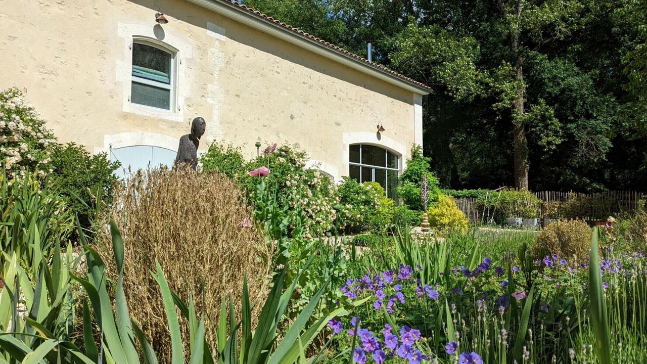 Photo of Outdoor in Guizengeard