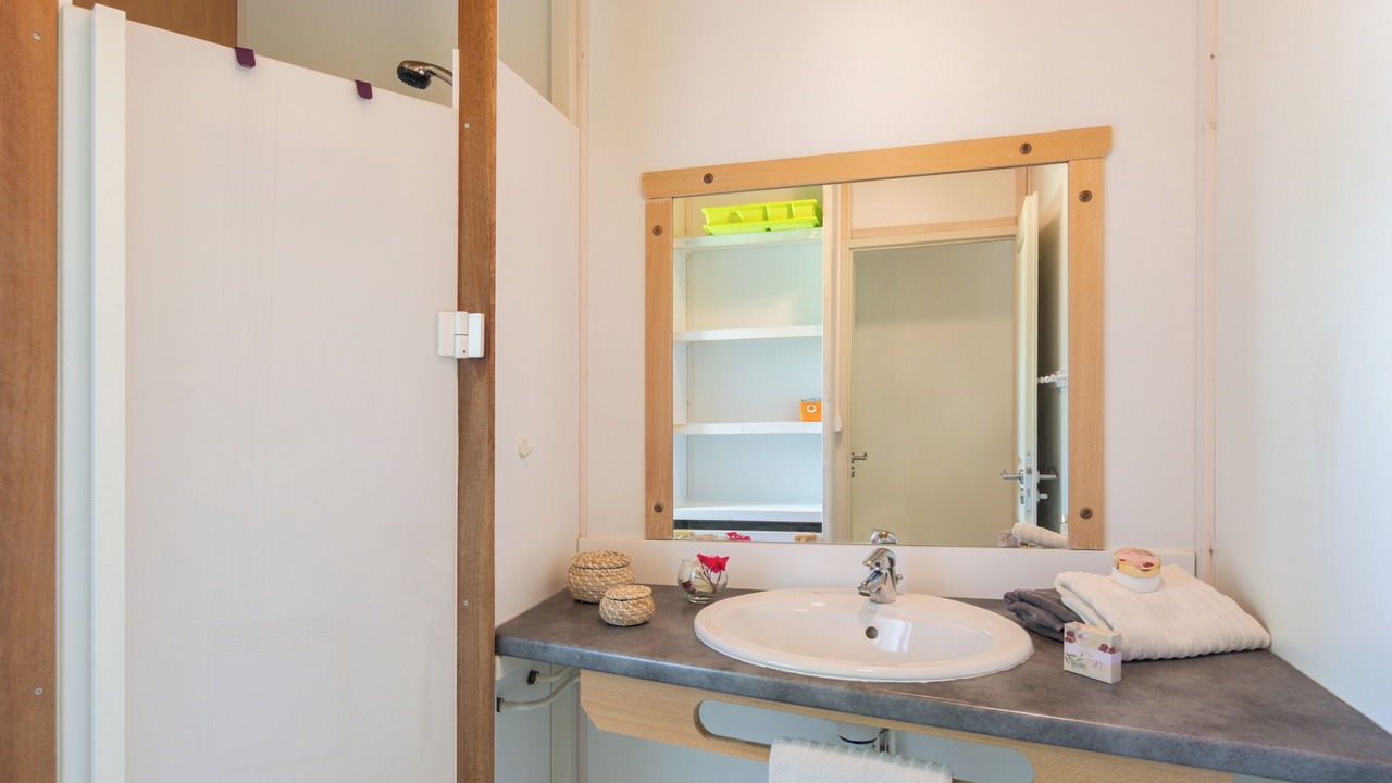 Photo of Bathroom in Gravieres