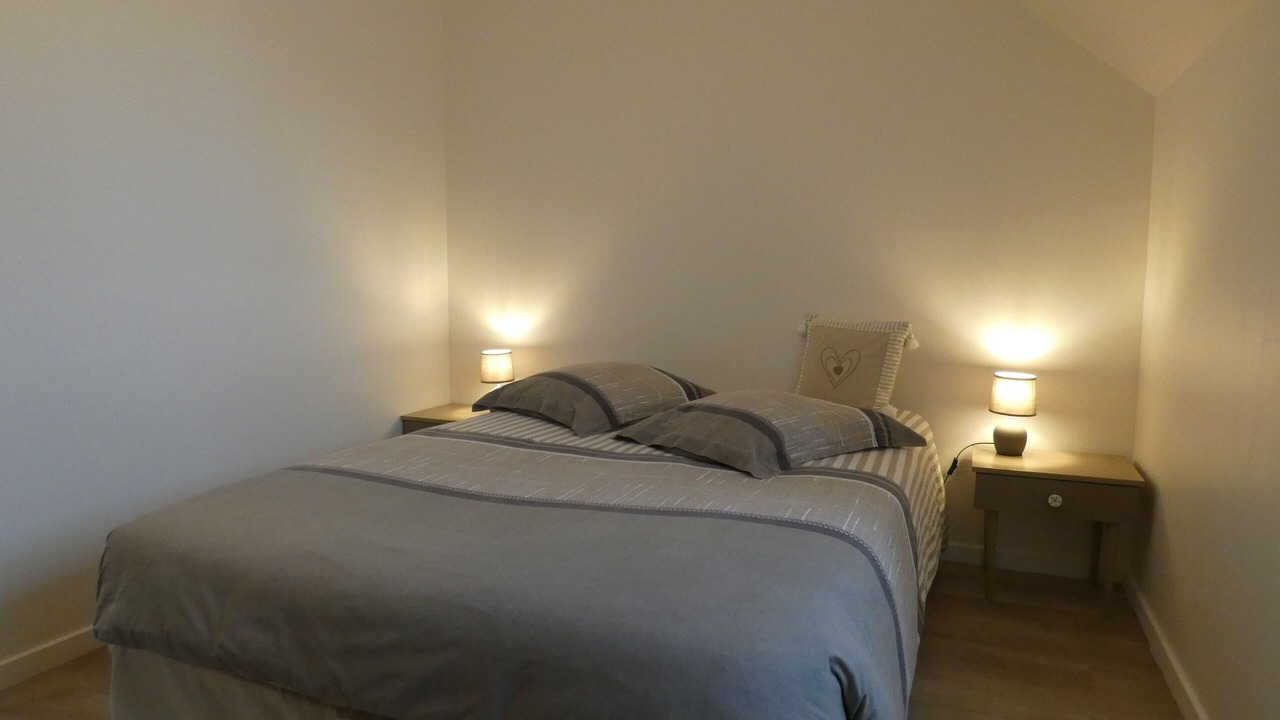 Photo of Bedroom in Maintenon