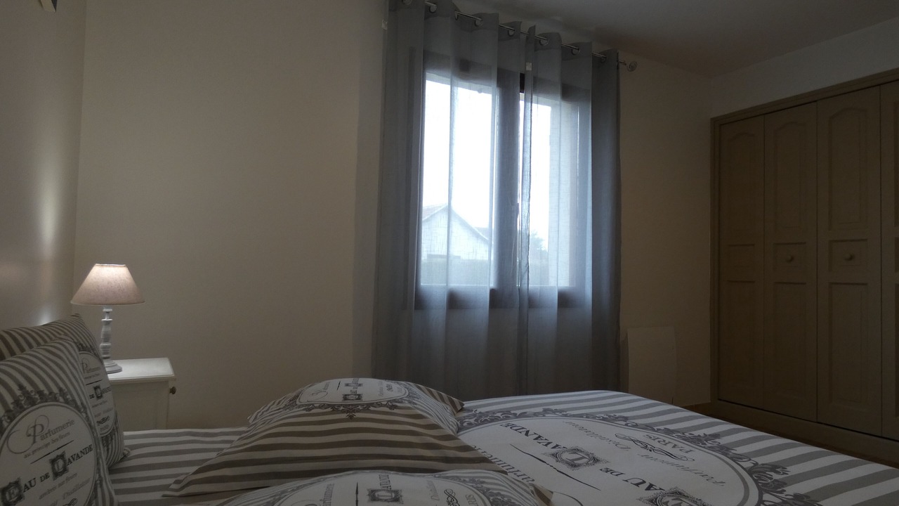 Photo of Bedroom in Maintenon