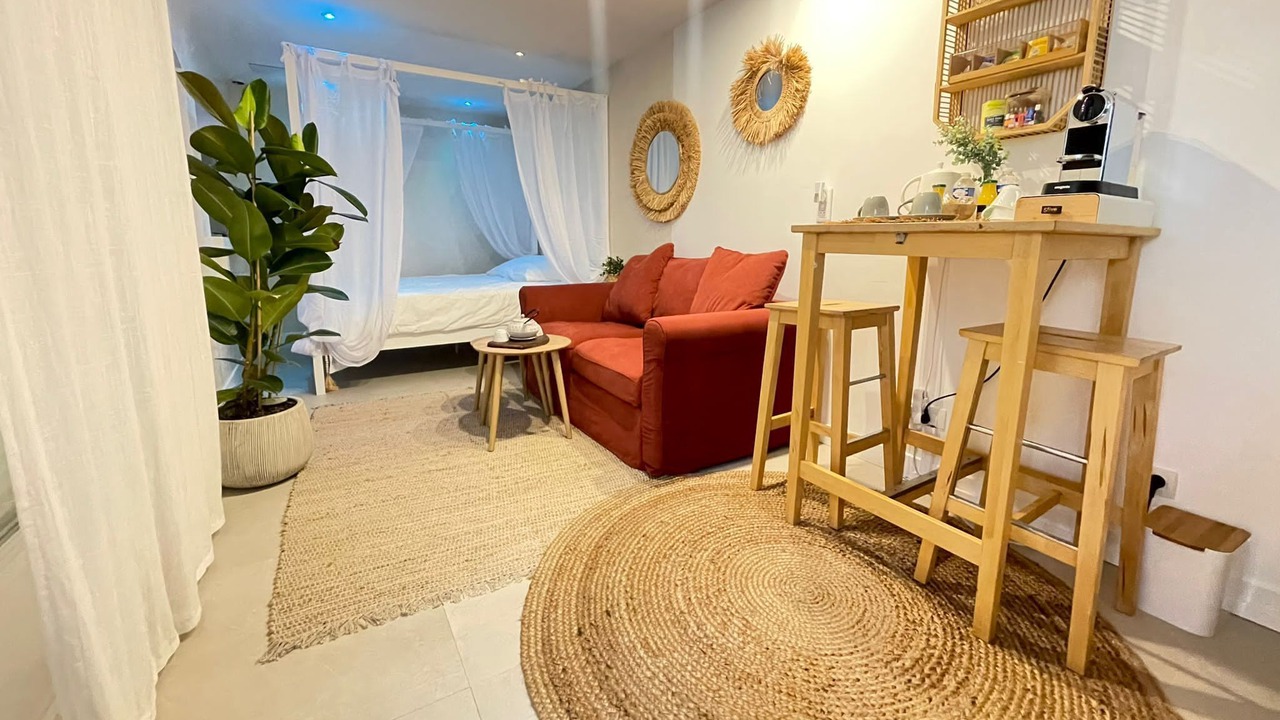 Photo of Bedroom in Liancourt