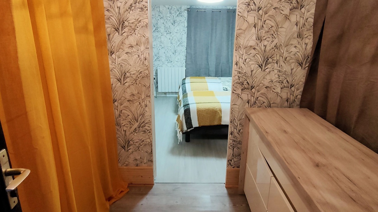 Photo of Bedroom in Buc