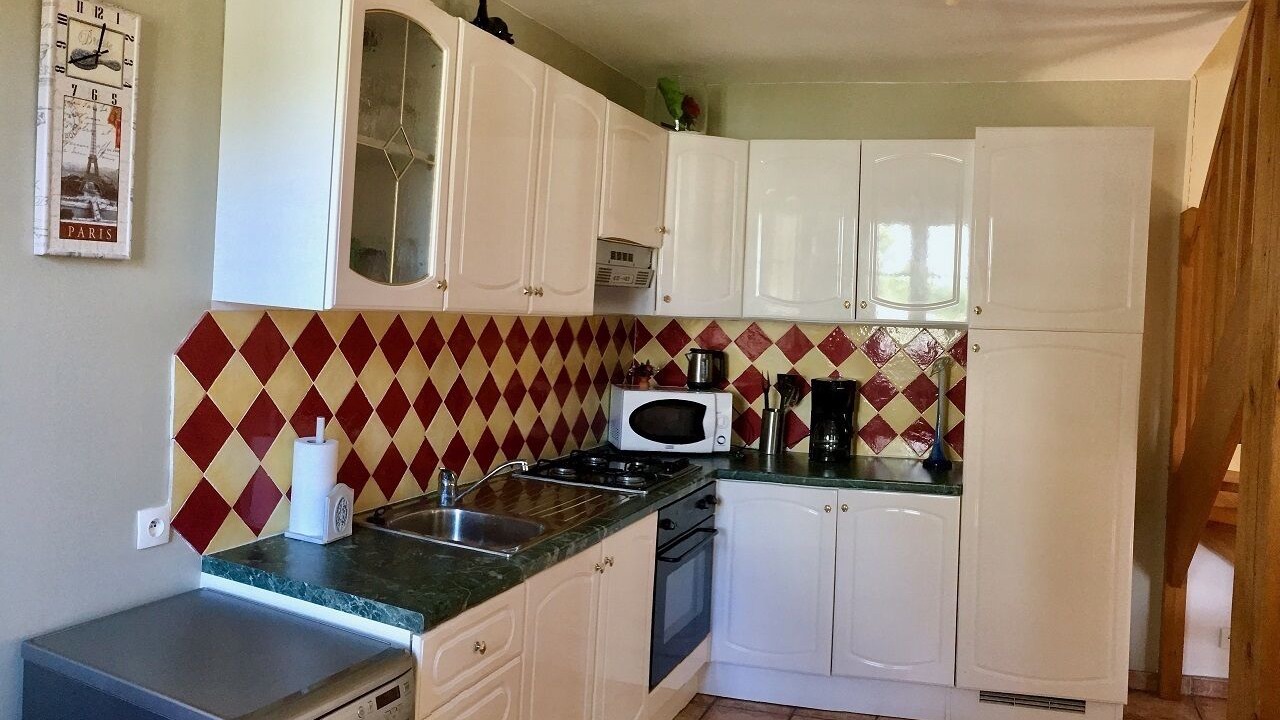Photo of Kitchen in Rue