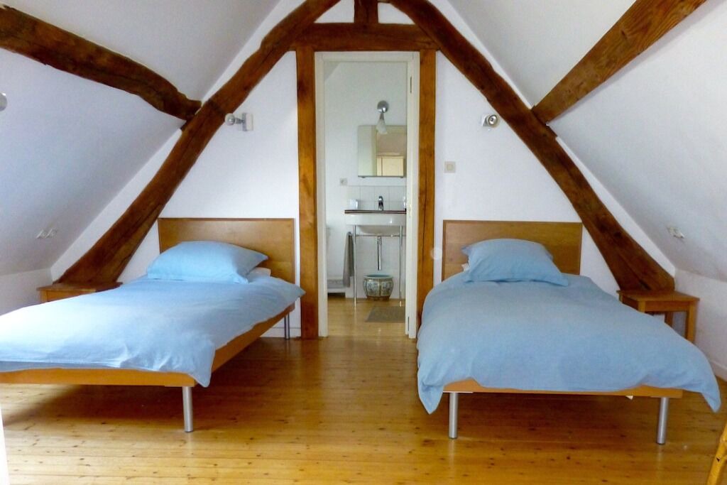 Photo of Bedroom in Saint-Saens