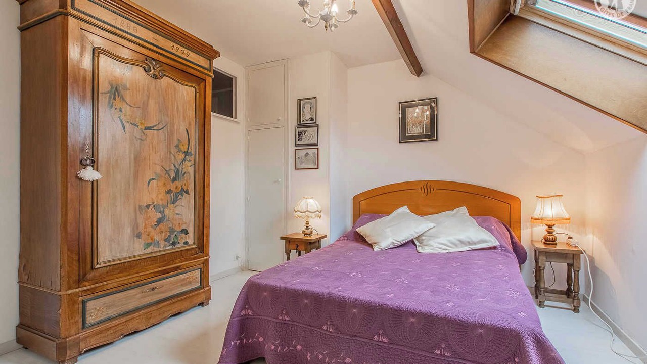 Photo of Bedroom in Ecuelles
