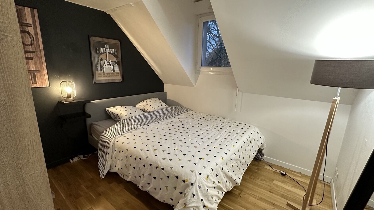 Photo of Bedroom in Neauphle-le-Chateau