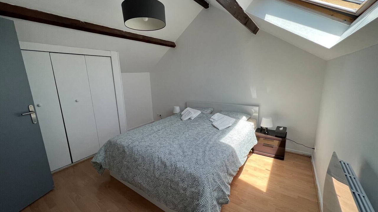 Photo of Bedroom in Plateau - Mont-Valerien