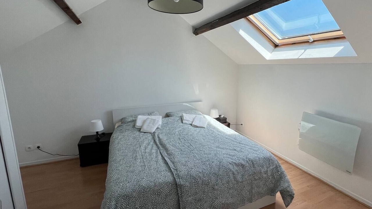 Photo of Bedroom in Plateau - Mont-Valerien