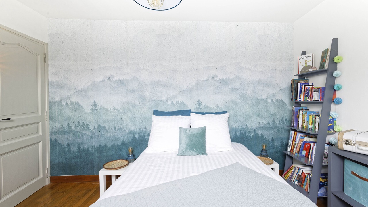 Photo of Bedroom in Neauphle-le-Chateau