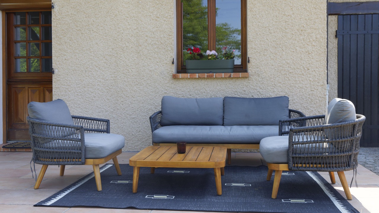 Photo of Patio Balcony in Neauphle-le-Chateau