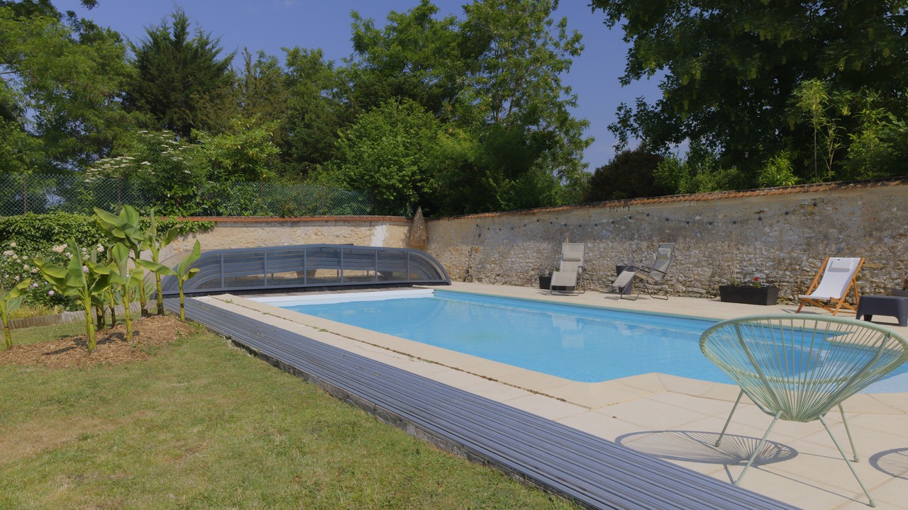 Photo of Outdoor in Neauphle-le-Chateau