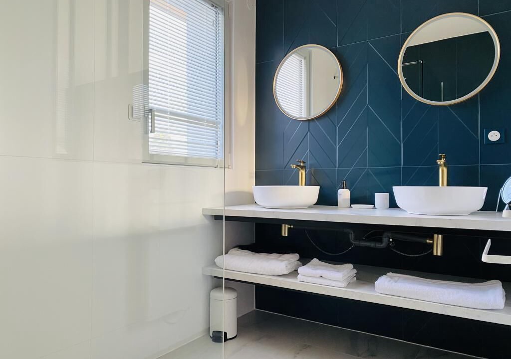 Photo of Bathroom in Saint-Prix