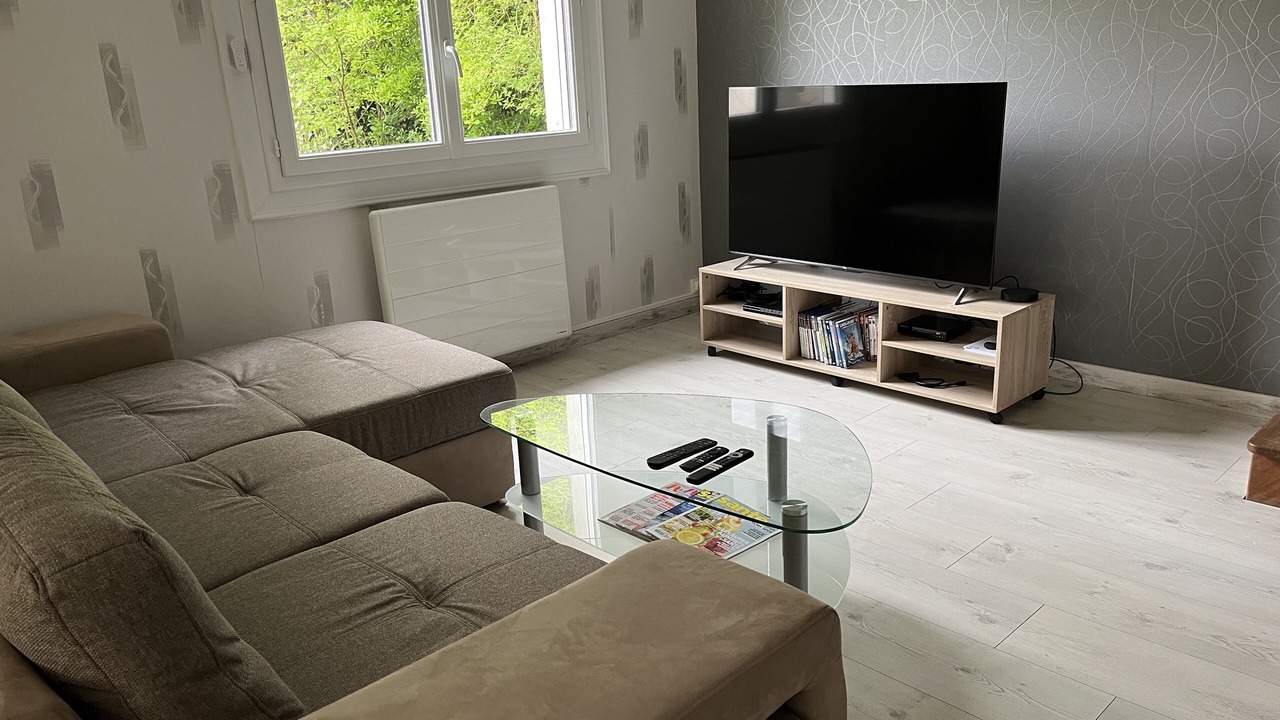 Photo of Livingroom in Saint-Denis-d'Aclon