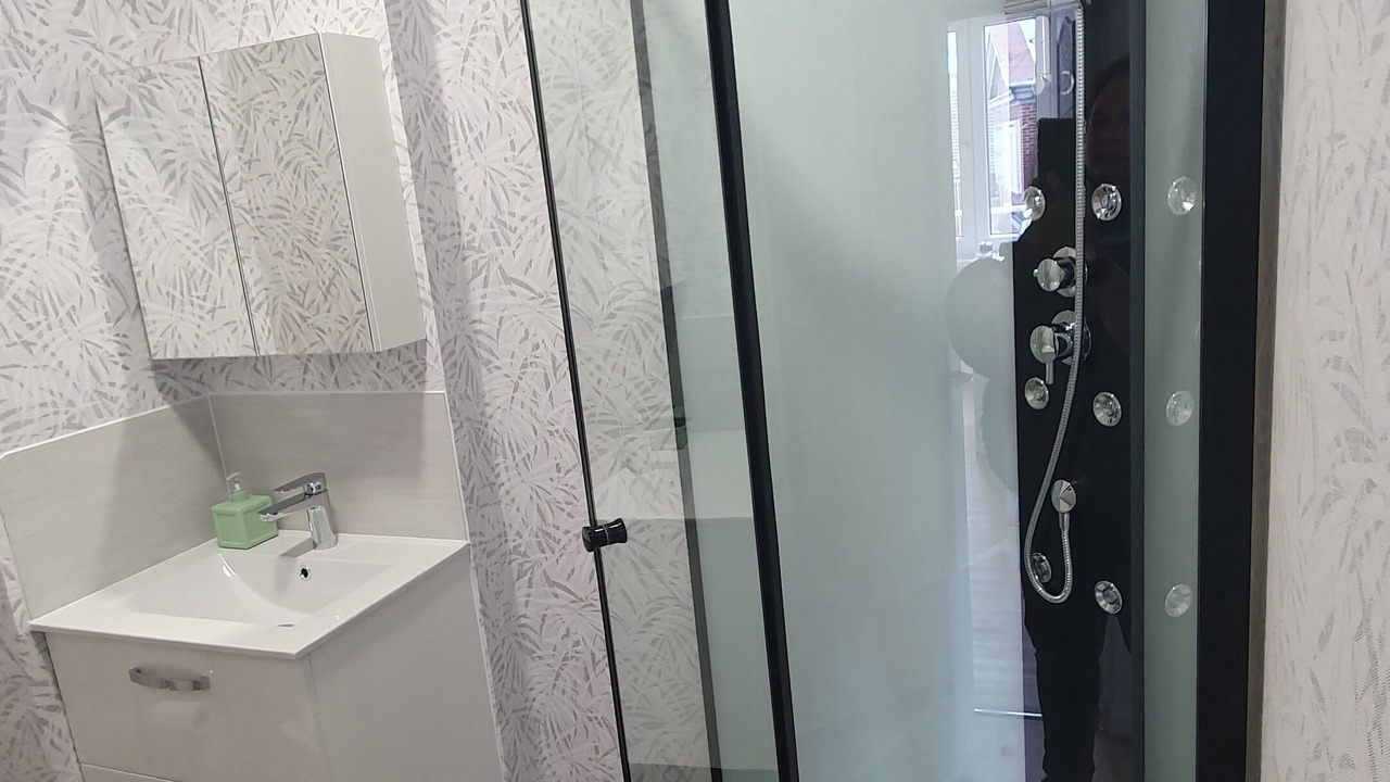 Photo of Bathroom in Cambrai
