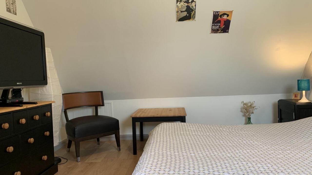 Photo of Bedroom in Saint-Maclou-de-Folleville
