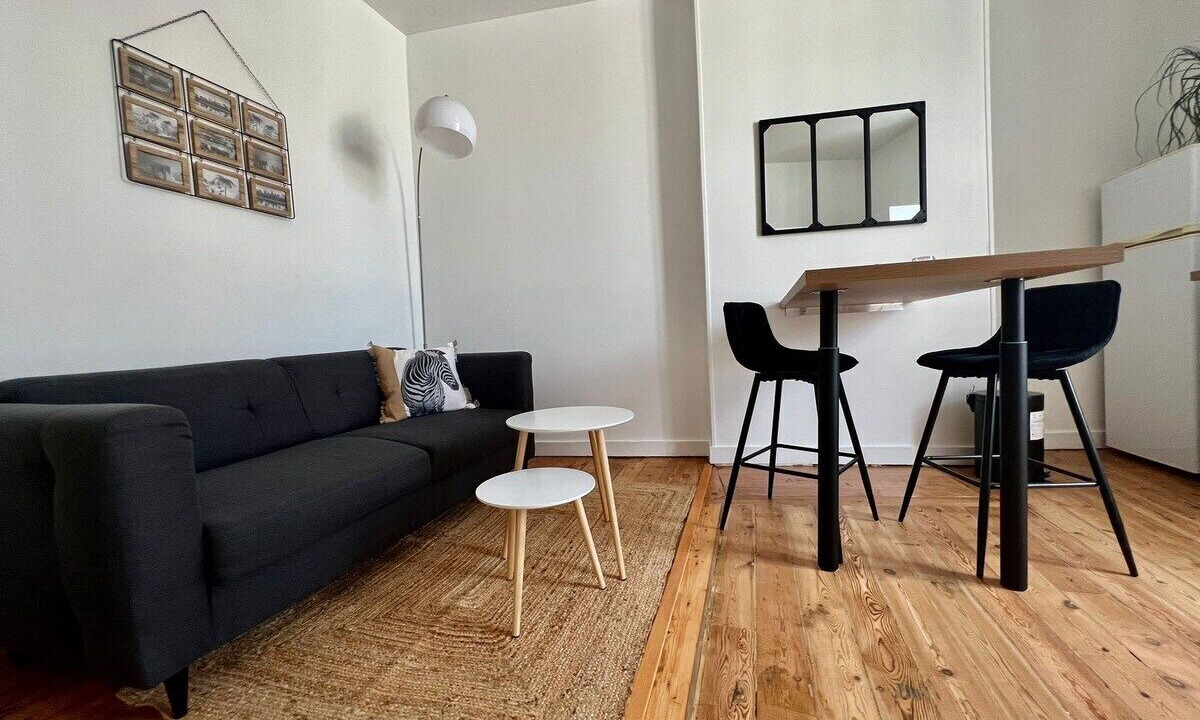 Photo of Livingroom in Laval