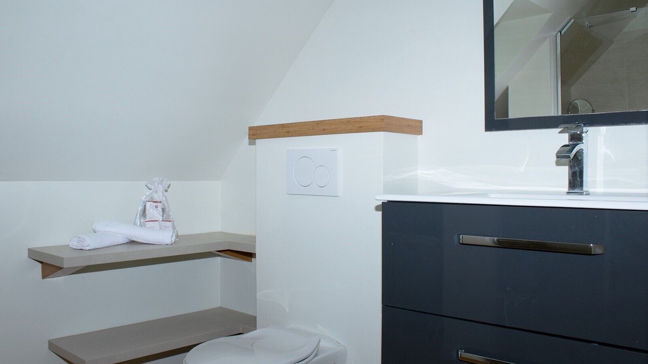 Photo of Bathroom in Marcq