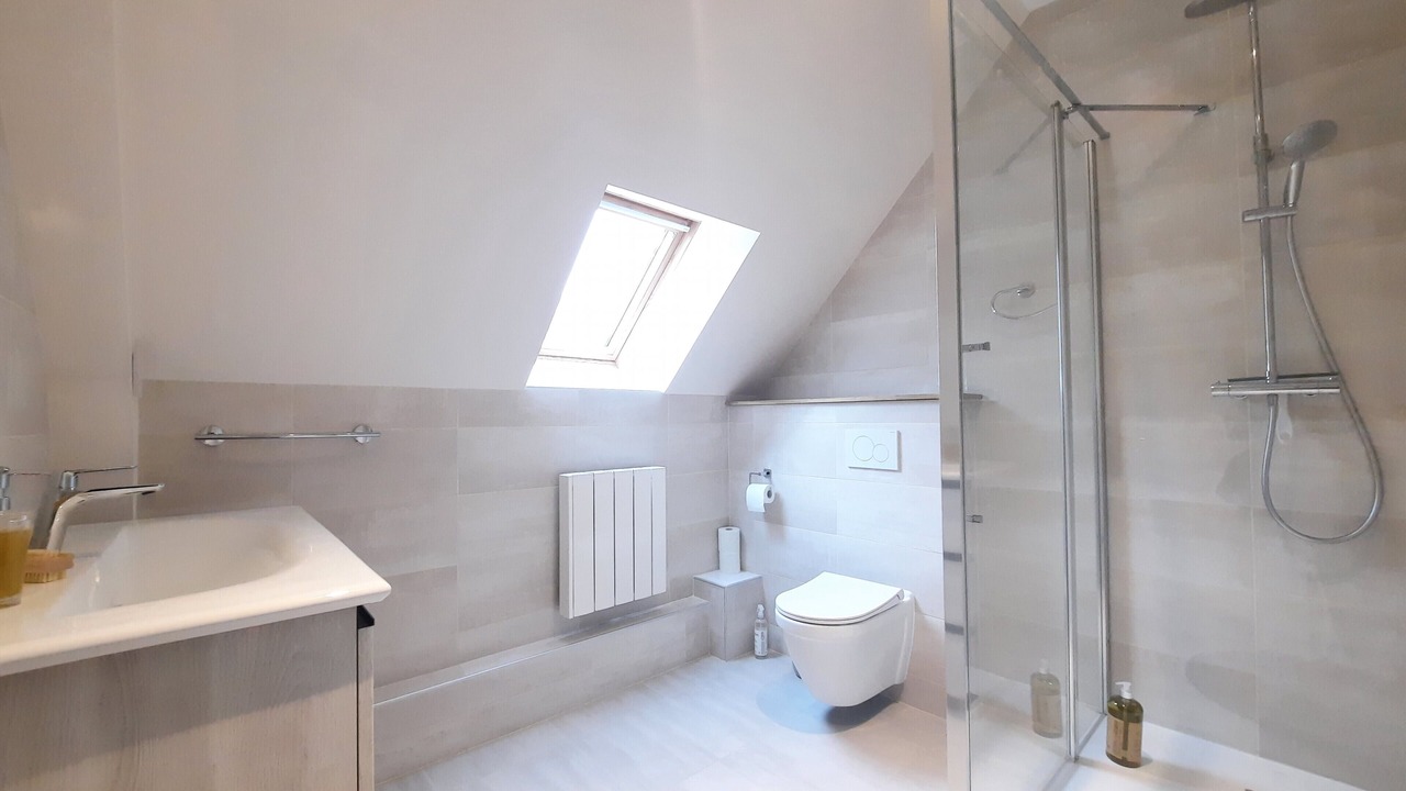 Photo of Bathroom in Varengeville-sur-Mer