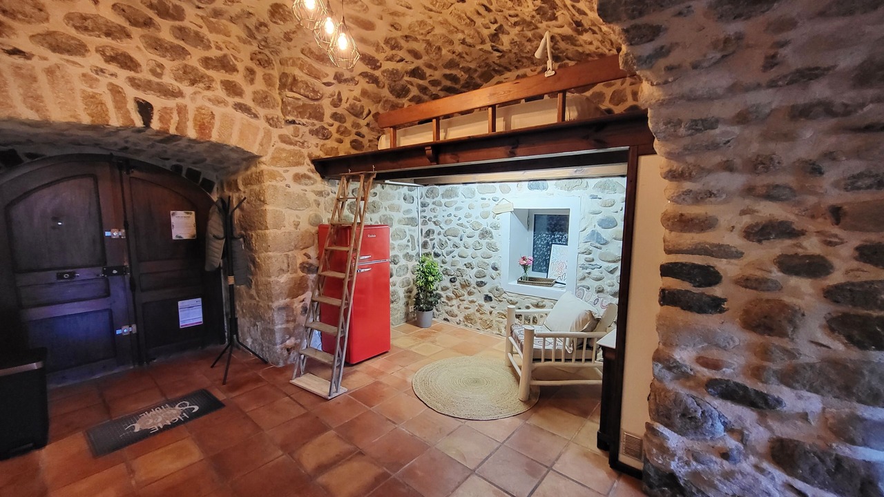 Photo of Others in Aubenas