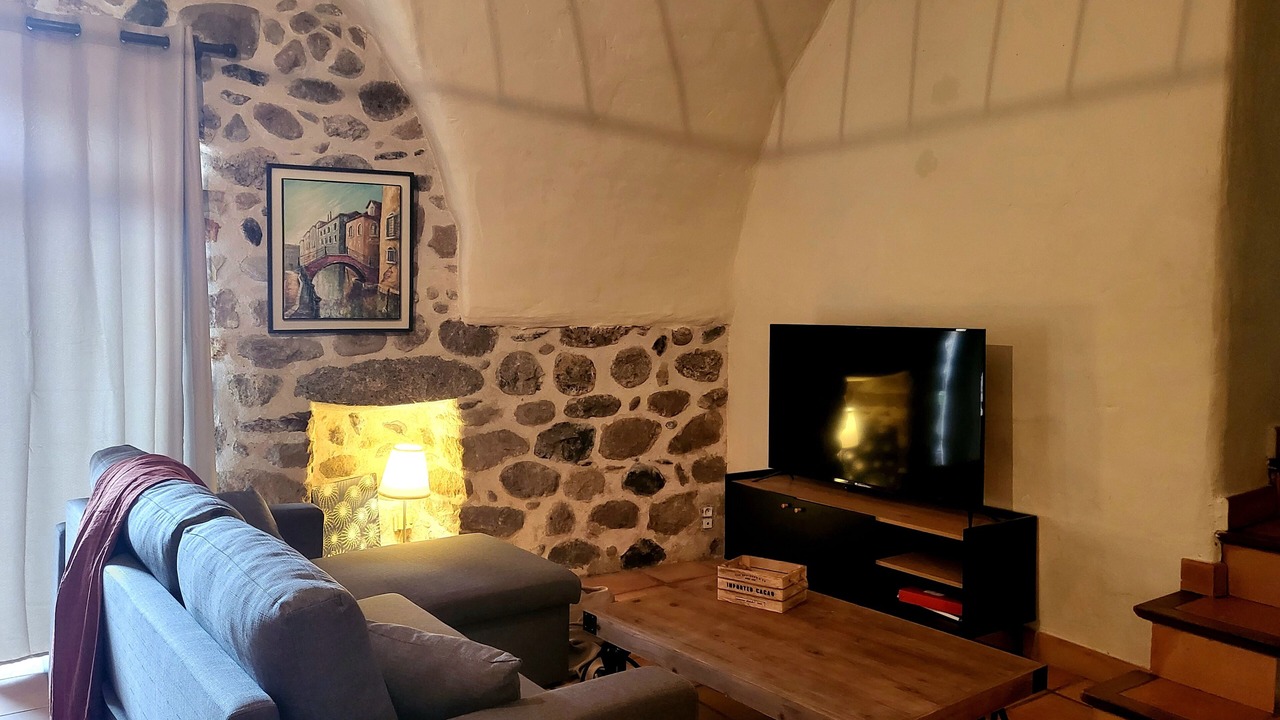 Photo of Livingroom in Aubenas