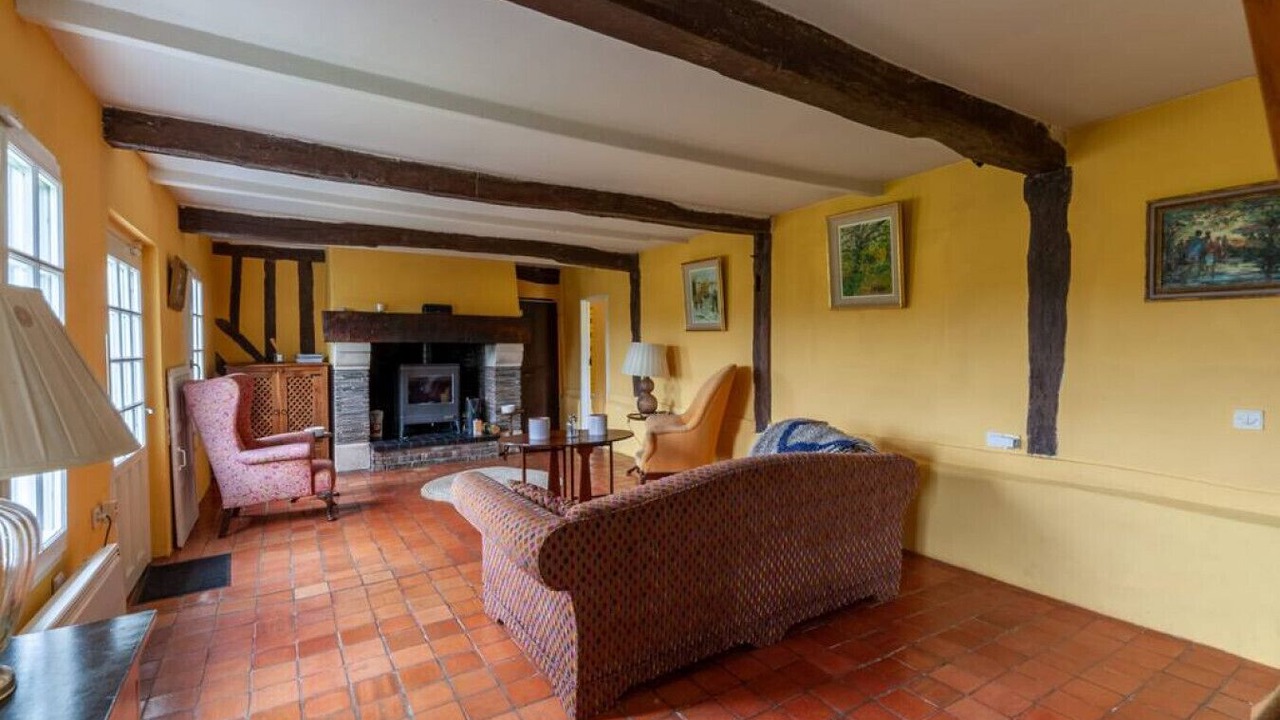 Photo of Livingroom in Manneville-la-Raoult