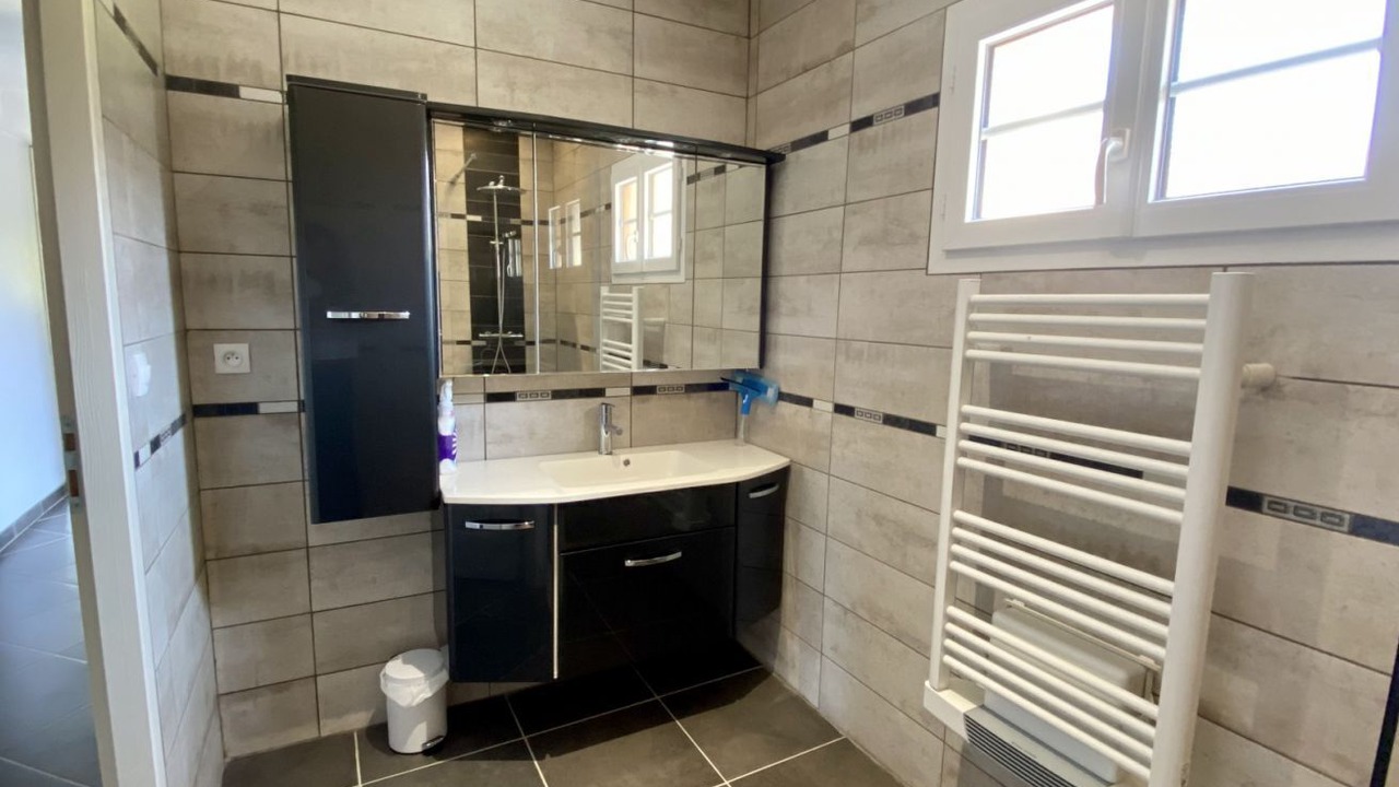 Photo of Bathroom in Moyenneville