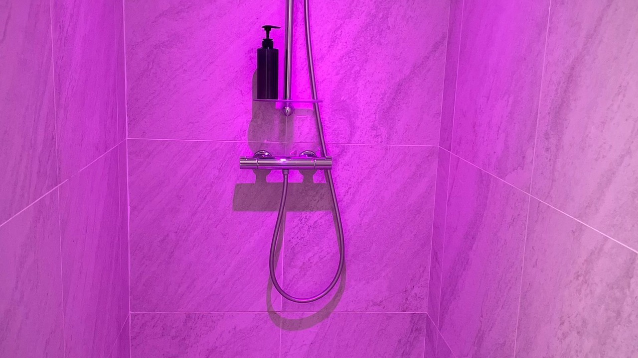 Photo of Bathroom in Margny-les-Compiegne
