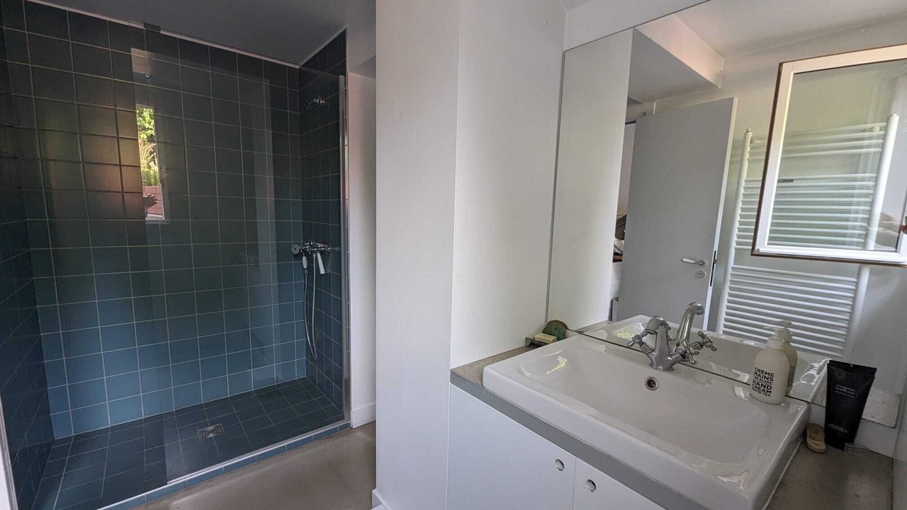 Photo of Bathroom in Noisy-le-Sec