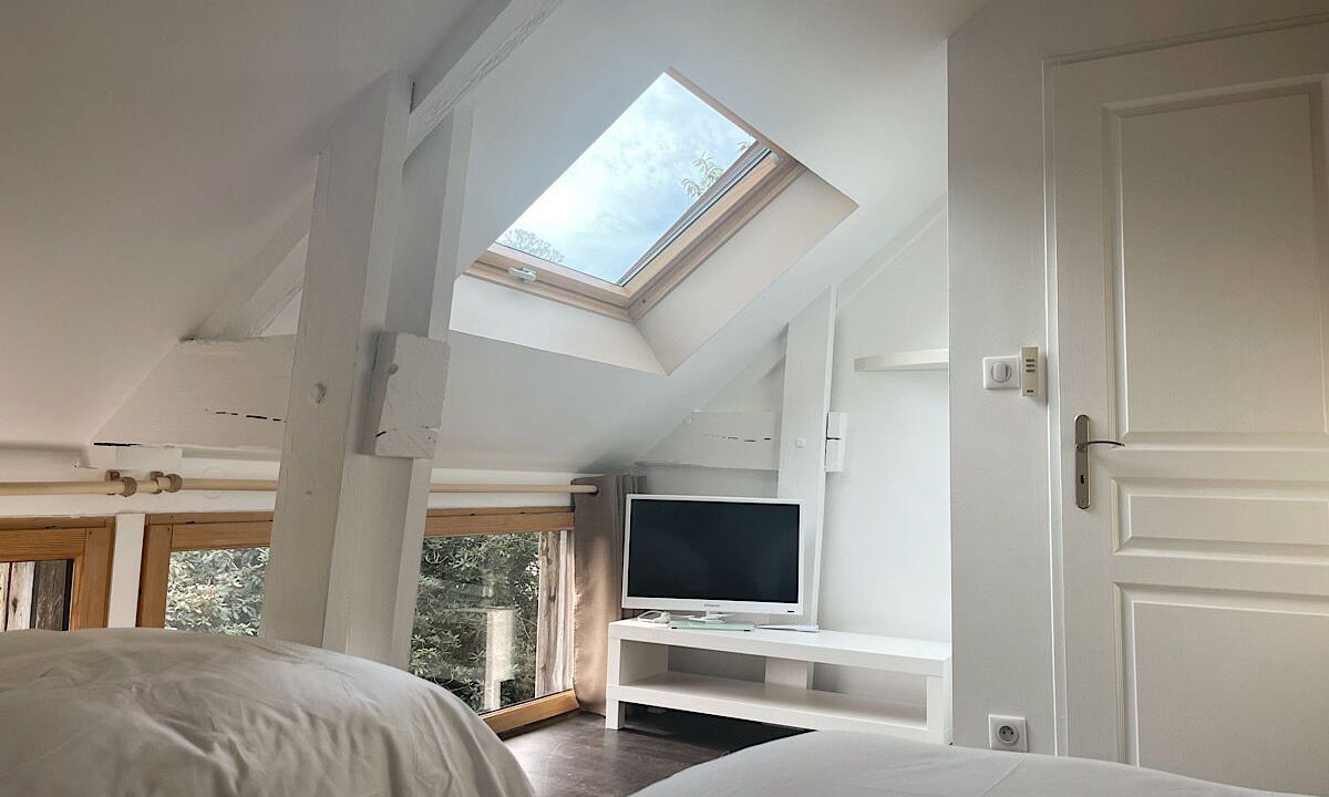 Photo of Bedroom in Isneauville