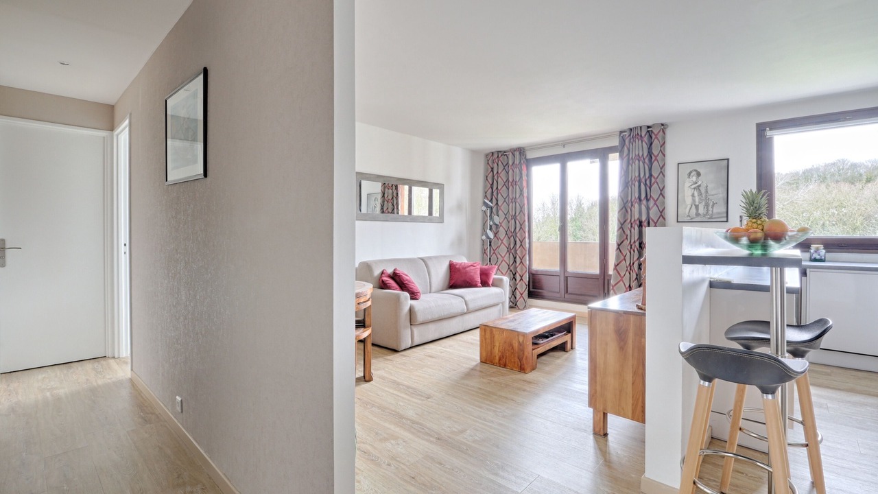 Photo of Livingroom in Mons - Plaine basse