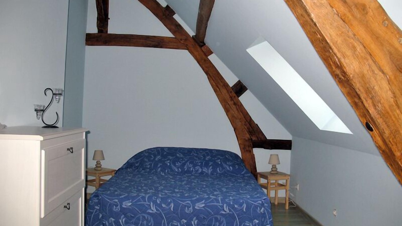 Photo of Bedroom in Saint-Vaast-Dieppedalle