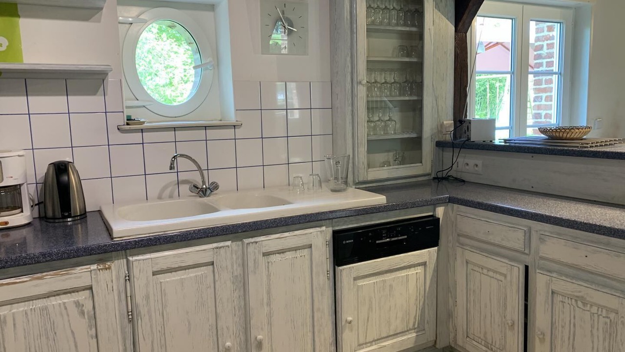 Photo of Kitchen in Saint-Vaast-Dieppedalle