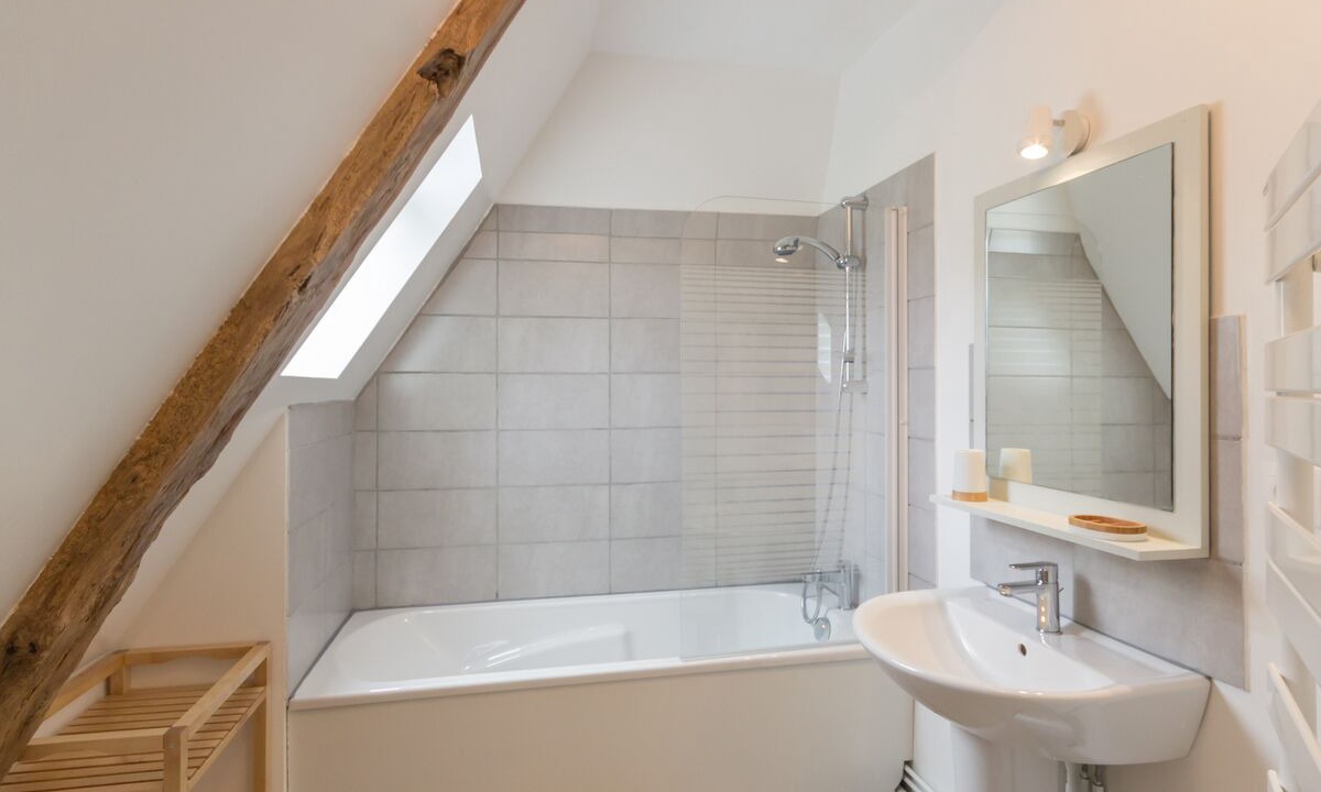 Photo of Bathroom in Val-de-Saane