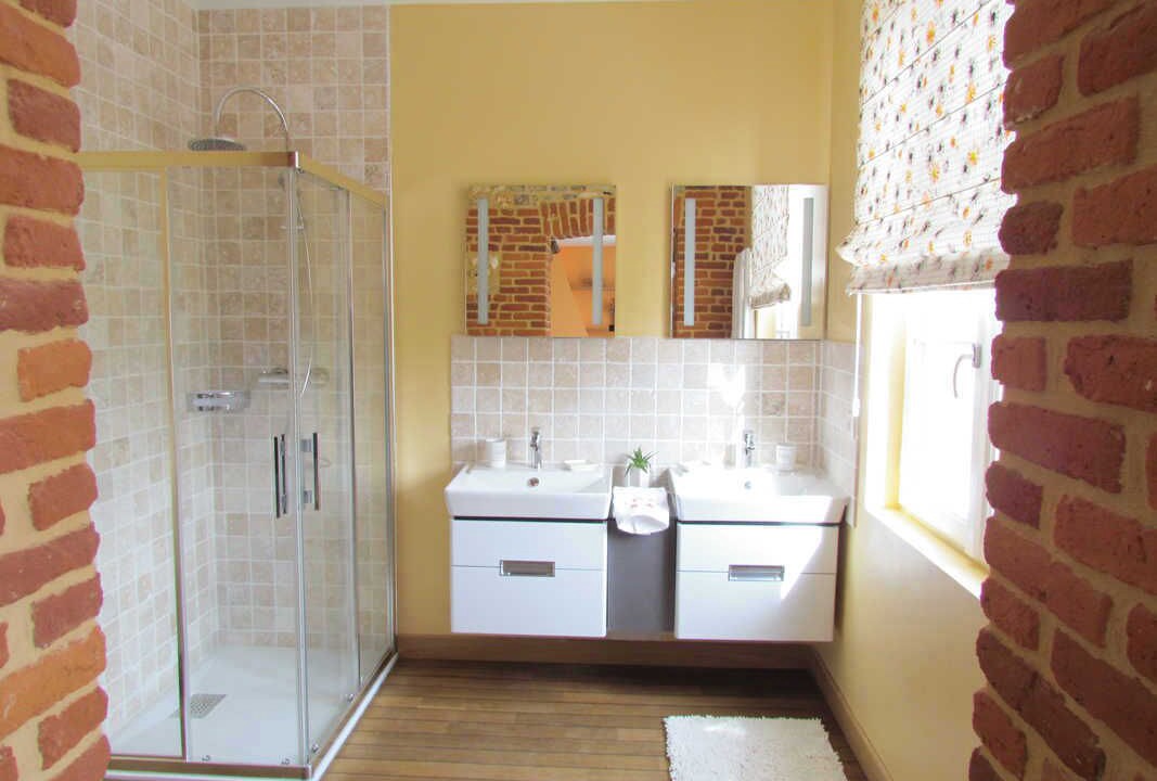 Photo of Bathroom in Ypreville-Biville