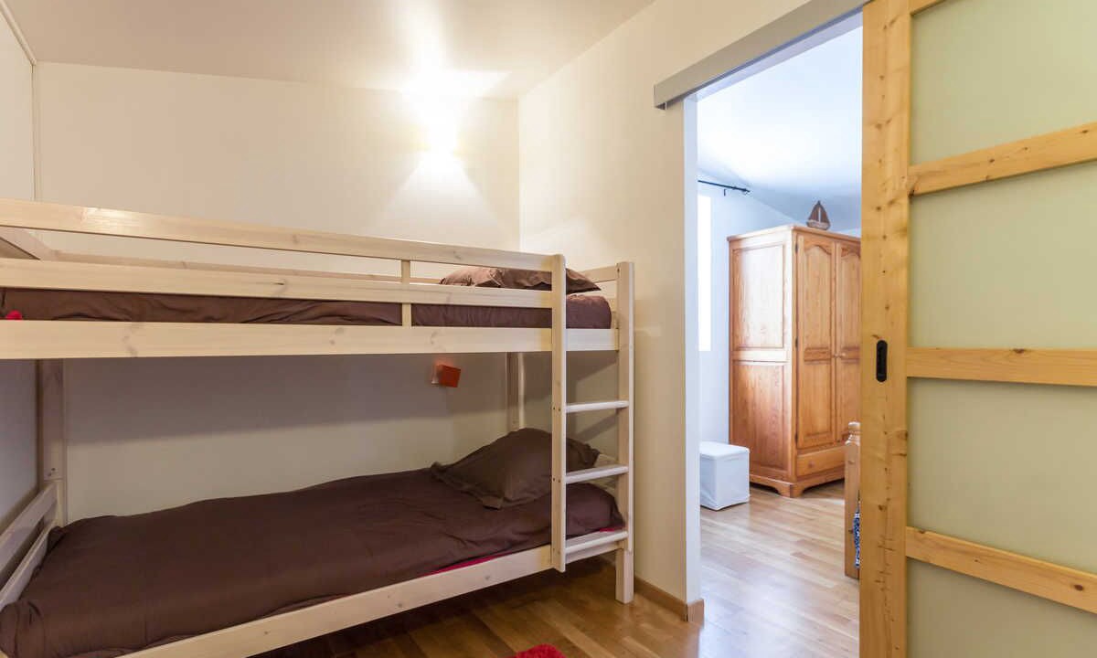 Photo of Bedroom in Bordeaux-Saint-Clair