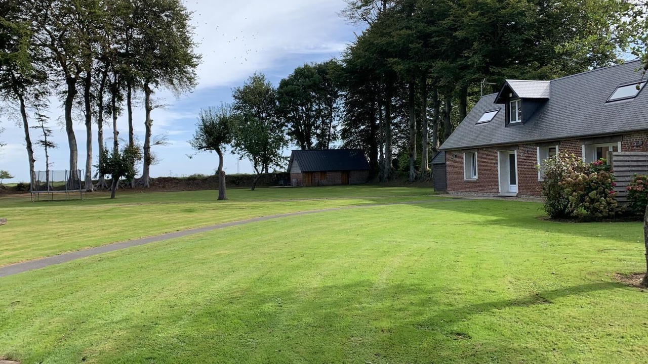 Photo of Outdoor in Angerville-la-Martel