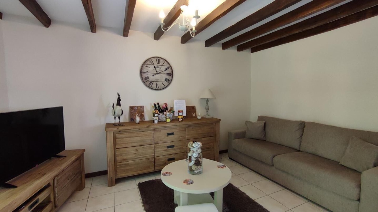 Photo of Livingroom in Morville-sur-Andelle