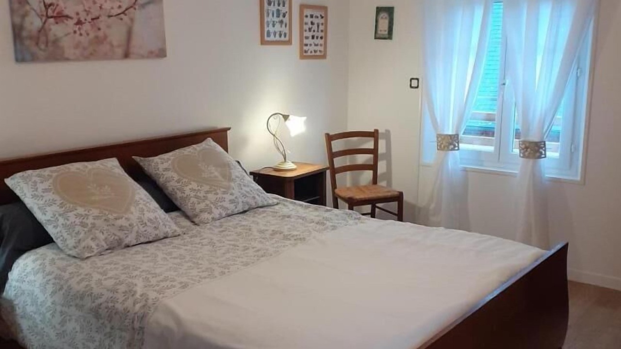 Photo of Bedroom in Saint-Martin-aux-Buneaux