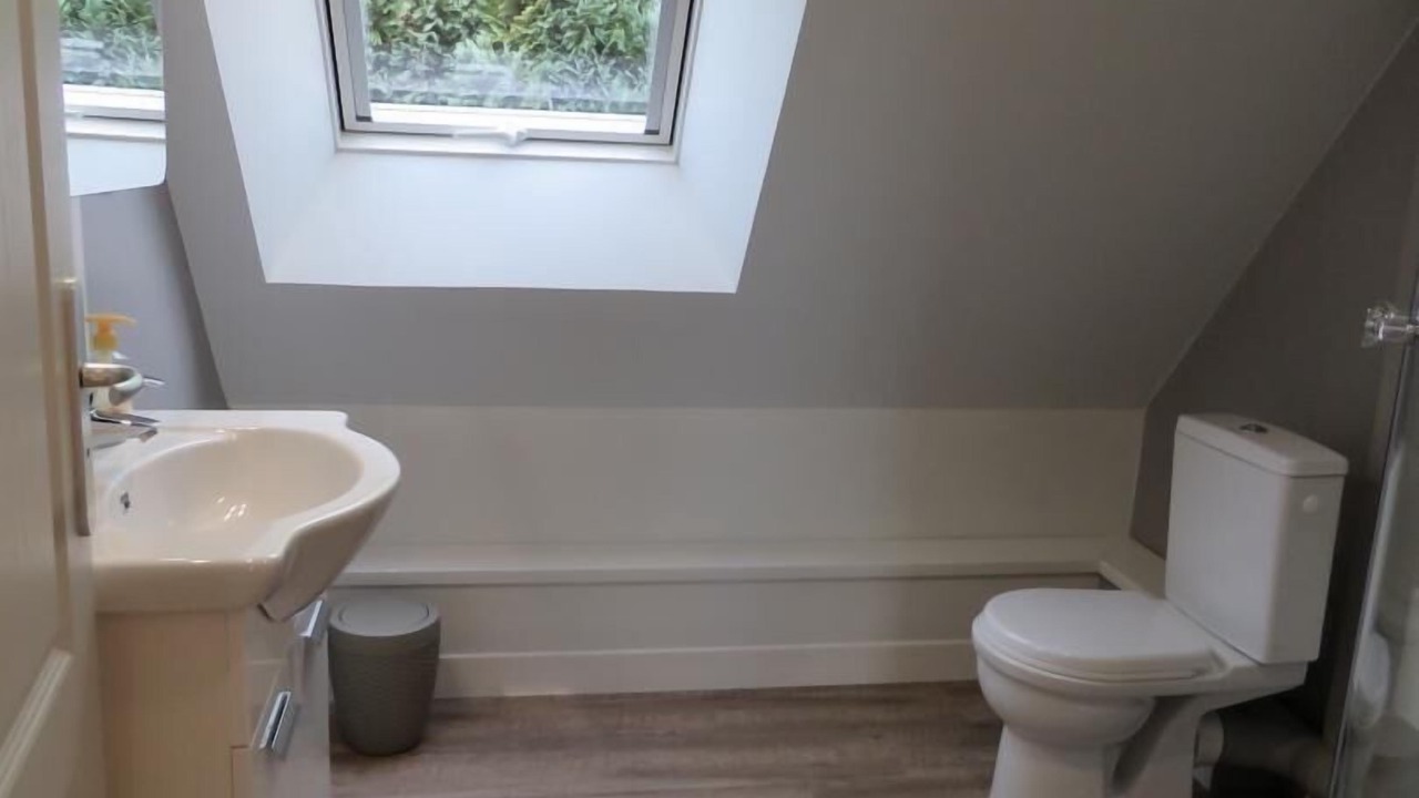Photo of Bathroom in Arelaune-en-Seine