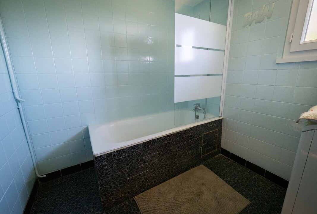 Photo of Bathroom in Hautot-l'Auvray