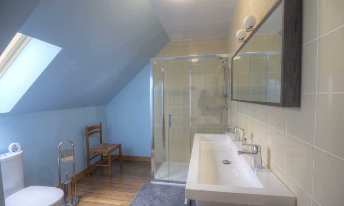 Photo of Bathroom in Ypreville-Biville